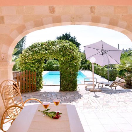 Villa Lidia サン・ヴィート・デイ・ノルマンニ エクステリア 写真